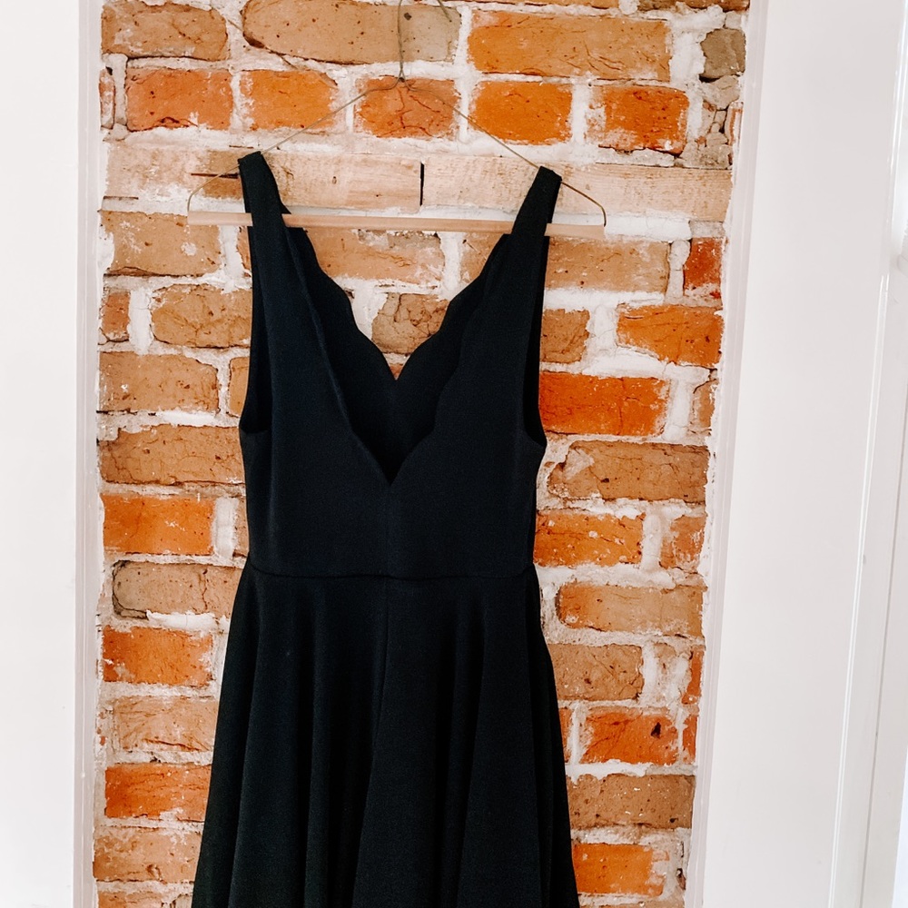 UrbanOutfitters - Kimchi Blue Scallop Black Romper